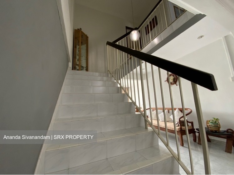 Blk 533 Hougang Avenue 6 (Hougang), HDB Executive #533546461